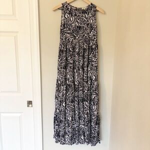 TYLER BOE navy and white navy and white shell maxi dress sz. XS